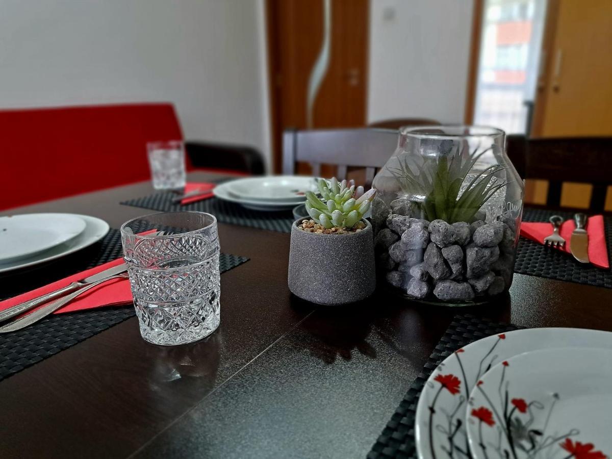 Aviliz Apartament Buşteni Extérieur photo